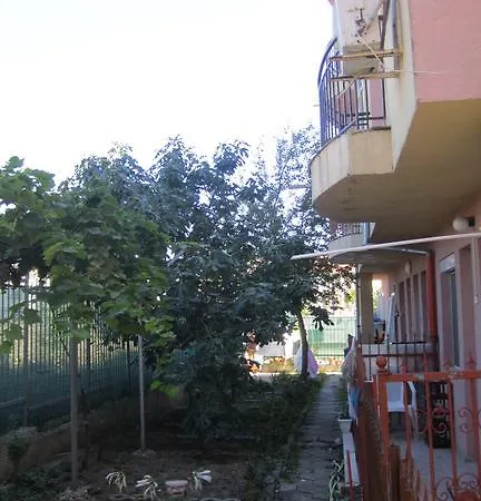 On Dunav 11 Ravda